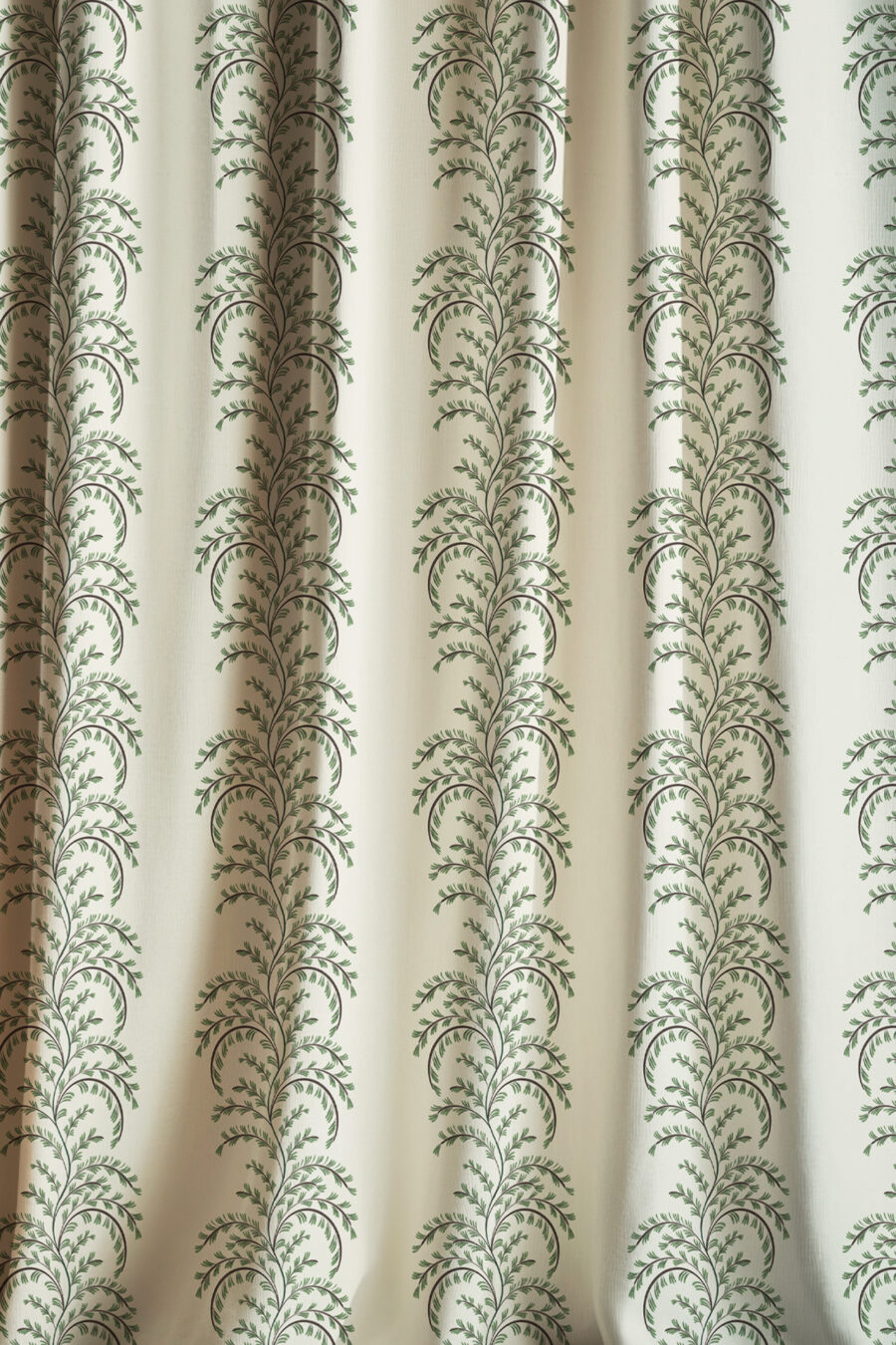EDIE softgreen fabric curtains ws